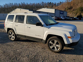 JEEP PATRIOT LATITUDE 2017