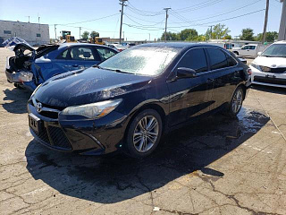 TOYOTA CAMRY LE 2016
