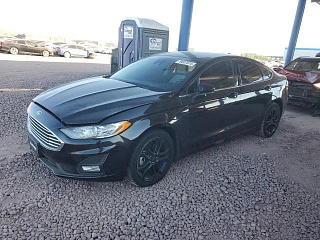 FORD FUSION SE 2019