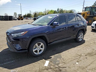 TOYOTA RAV4 XLE 2023