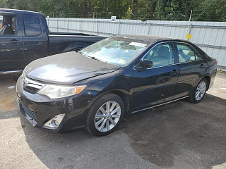 TOYOTA CAMRY SE 2014