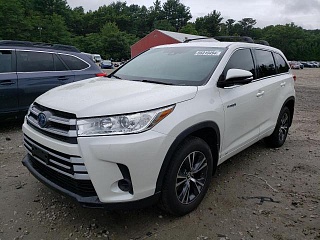 TOYOTA HIGHLANDER HYBRID 2016