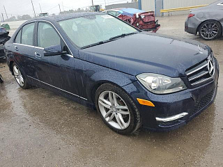 MERCEDES-BENZ C 250 2014