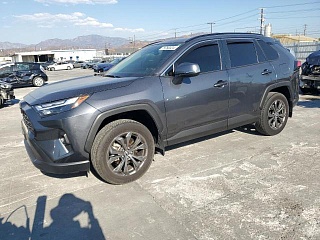 TOYOTA RAV4 XLE PREMIUM 2023