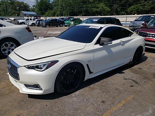 INFINITI Q60 LUXE 300 2017