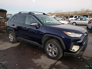 TOYOTA RAV4 XLE 2022