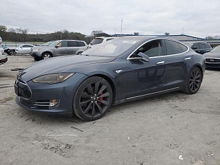 TESLA MODEL S 2014