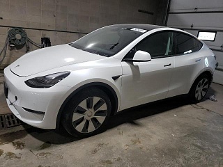 TESLA MODEL Y 2021