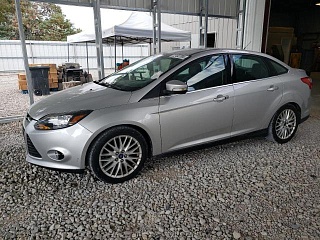 FORD FOCUS TITANIUM 2014