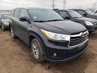 TOYOTA HIGHLANDER XLE 2014