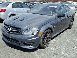 MERCEDES-BENZ C 63 AMG 2015