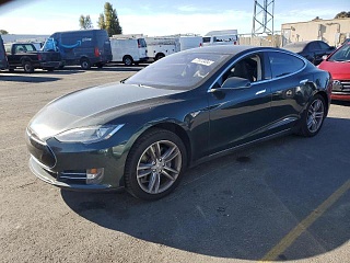 TESLA MODEL S 2014