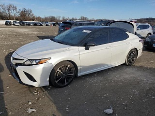 TOYOTA CAMRY XSE 2017