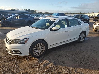 VOLKSWAGEN PASSAT SE 2016