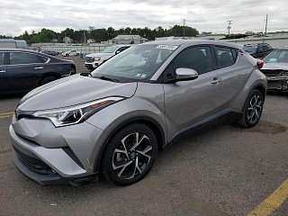TOYOTA C-HR XLE 2018