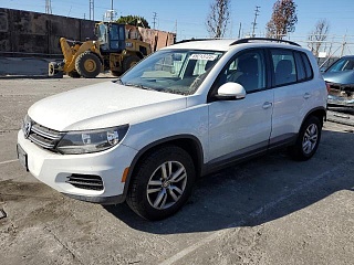 VOLKSWAGEN TIGUAN S 2015