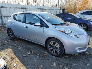 NISSAN LEAF S 2017