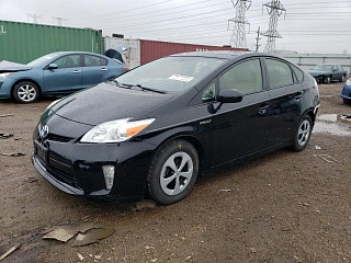 TOYOTA PRIUS 2014