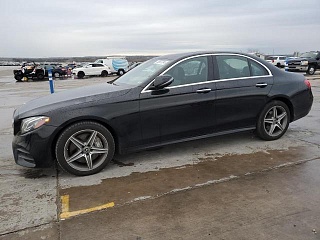 MERCEDES-BENZ E 300 2017