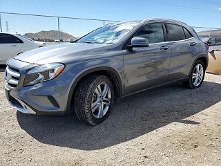 MERCEDES-BENZ GLA 250 2016