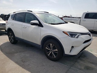 TOYOTA RAV4 XLE 2016
