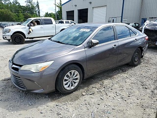 TOYOTA CAMRY LE 2015