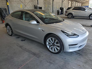 TESLA MODEL 3 2018