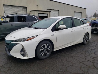 TOYOTA PRIUS PRIME 2018