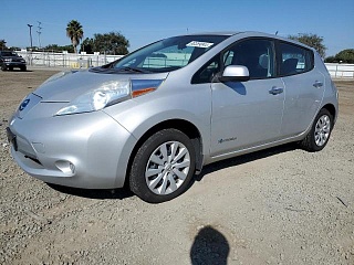 NISSAN LEAF S 2014