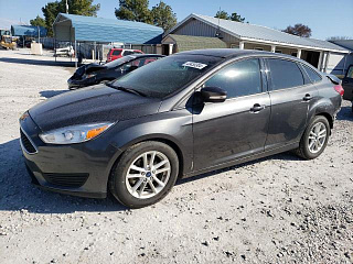 FORD FOCUS SE 2017