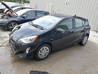 TOYOTA PRIUS C 2016
