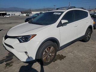 TOYOTA RAV4 XLE 2016