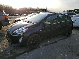 TOYOTA PRIUS C 2016