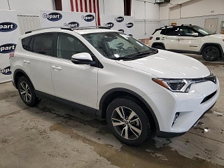 TOYOTA RAV4 XLE 2017