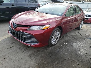 TOYOTA CAMRY HYBRID 2019