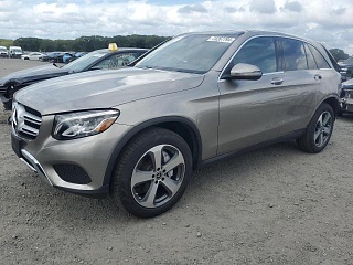 MERCEDES-BENZ GLC 300 2019