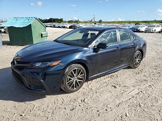 TOYOTA CAMRY SE 2021