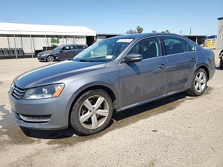 VOLKSWAGEN PASSAT SE 2014