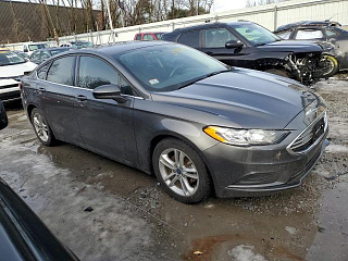 FORD FUSION SE 2018