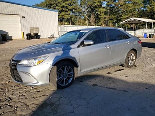 TOYOTA CAMRY LE 2016