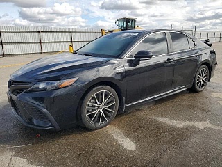 TOYOTA CAMRY SE 2021