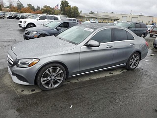 MERCEDES-BENZ C 300 2016