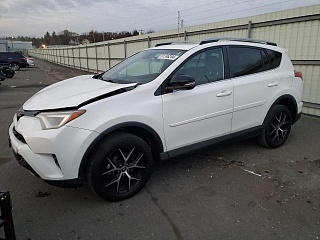 TOYOTA RAV4 SE 2017