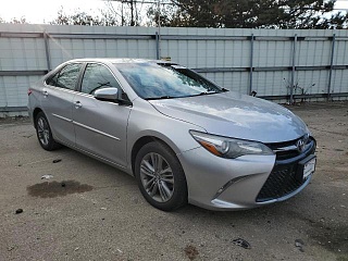 TOYOTA CAMRY LE 2017