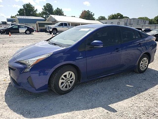 TOYOTA PRIUS 2016