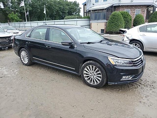 VOLKSWAGEN PASSAT SE 2017