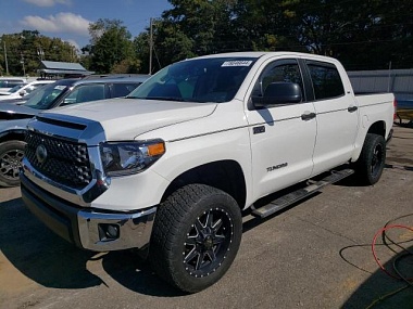 TOYOTA TUNDRA CREWMAX SR5 2017