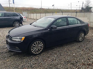 VOLKSWAGEN JETTA SE 2015