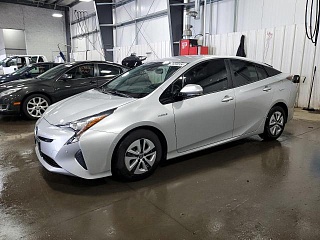 TOYOTA PRIUS 2018