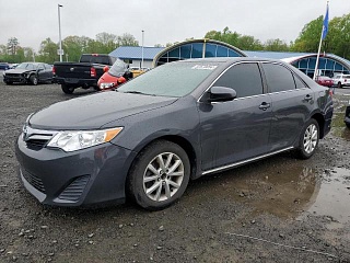 TOYOTA CAMRY L 2014